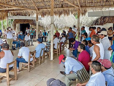 Ejidatarios mayas alzan la voz: Los engañan para seguir con el Tramo 6