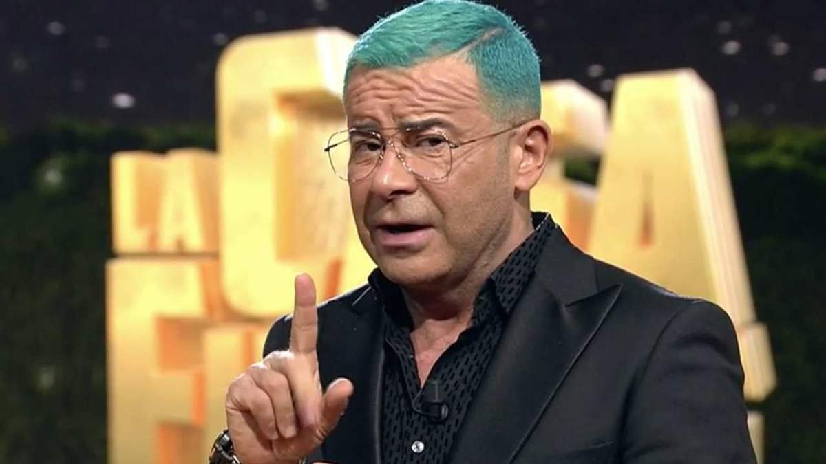 Jorge Javier Vázquez y "La Casa Fuerte". Fuente: (Instagram)