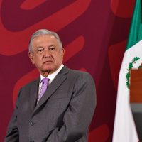 "No es nada más Loret o Calderón"; hay 25 o 30 millones de conservadores en México: AMLO