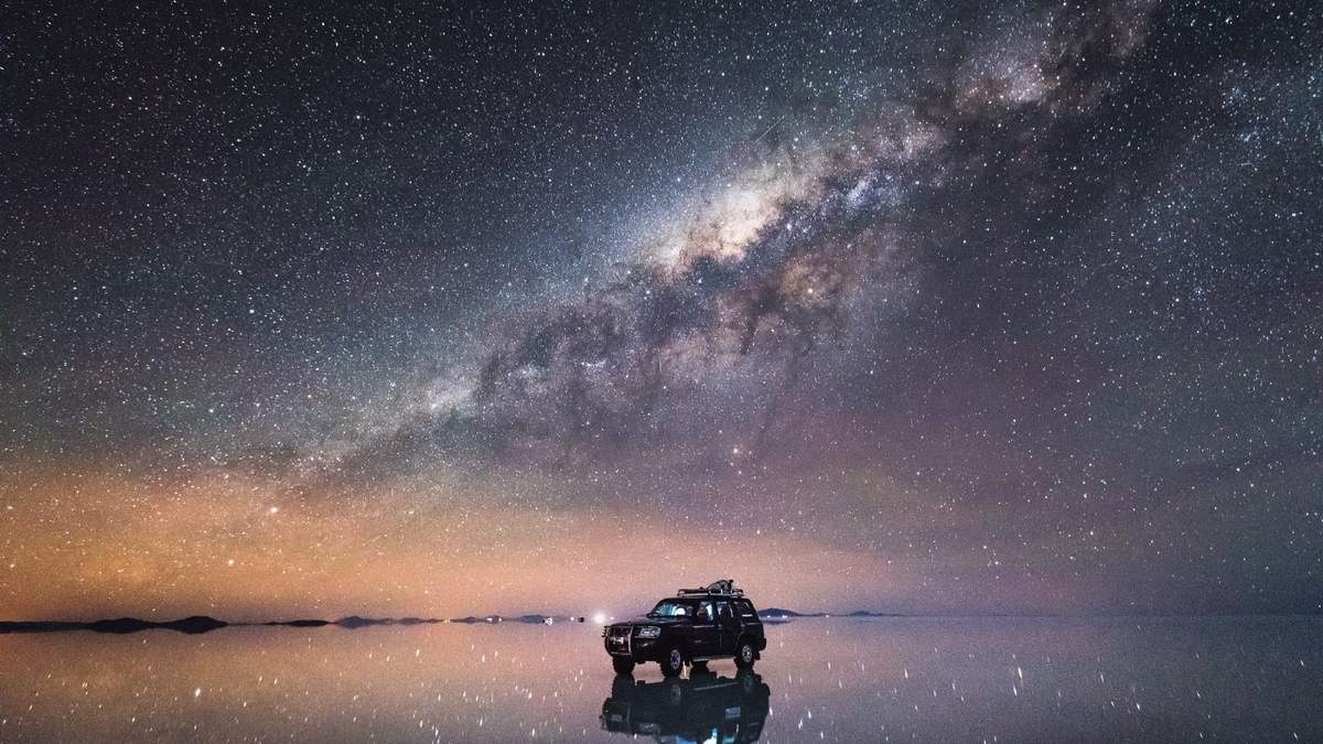 Estrellas en el salar de Uyuni. Fuente: (Twitter)