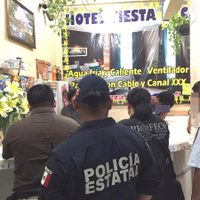Aseguran a 15 migrantes en hoteles de Villahermosa