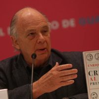 Krauze: es indigno que AMLO use el púlpito presidencial para insultar, calumniar o atacar a críticos