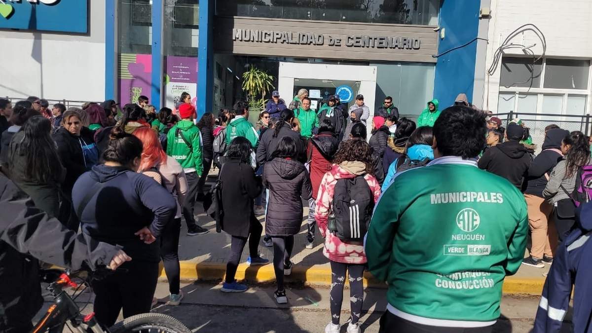 El gremio Ate en la municipalidad de Ate. Fuente: (Facebook)