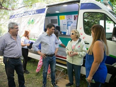 Octubre Rosa: mamógrafo móvil y actividades de sensibilización sobre el Cáncer de Mama