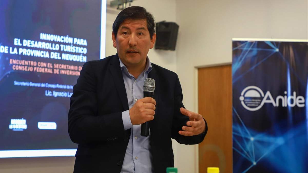 Sandro Badilla, ministro de Turismo de Neuquén. Fuente: Turismo Neuquén
