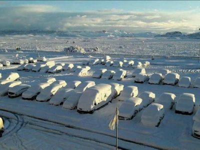 Por la fuerza del temporal de nieve, suspenden clases en Bariloche y zonas aledañas