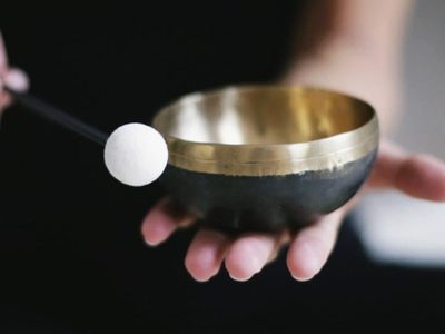 Rituales: practicá estas afirmaciones en casa para reducir la sensación de ansiedad y estrés