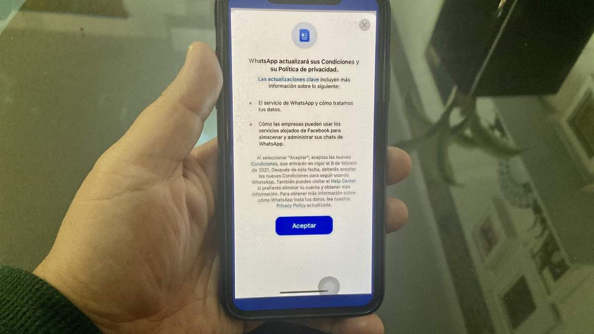 El mensaje que WhatsApp envió a sus usuarios