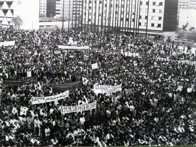 El movimiento estudiantil en tiempo real: A 50 del 68... #LaHistoriaQueNosUne