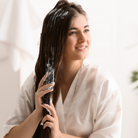 Decile adiós al frizz de tu cabello con esta mascarilla que lleva 3 ingredientes y podés hacer en casa