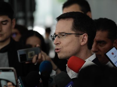 Ricardo Anaya se deslinda de García Luna: “Que se defienda como pueda”