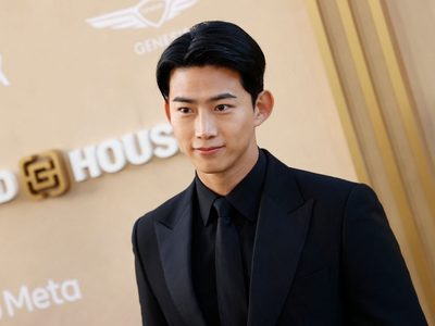 Aclaró todo: Ok Taecyeon explicó la historia de las fotos de su supuesto compromiso