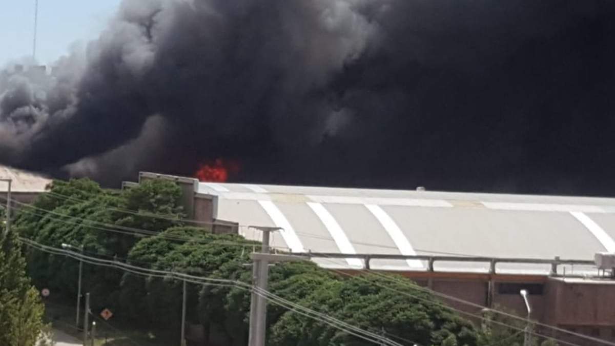 Incendio en Cervi. Fuente: (Twitter)