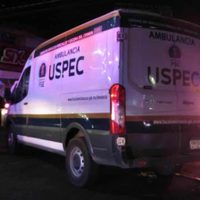 Hombres armados irrumpen en bar y rafaguean a clientes en Morelia; mueren dos