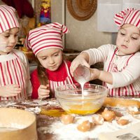 Los chicos aprenden, cocinan y se entretienen