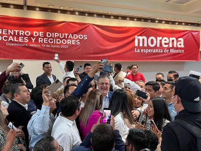 Ebrard anuncia gira por todo el país para mantener su ventaja en "todas las encuestas" rumbo a 2024
