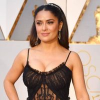 ¡Tamaño XXL! Salma Hayek con dos buenas razones se llevó todas las miradas y enloqueció a sus fans
