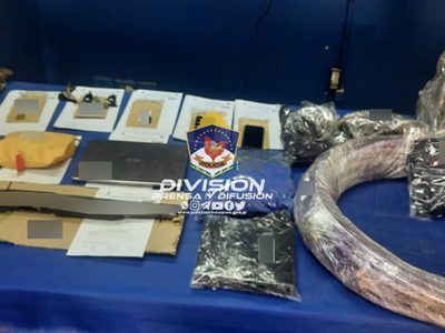 Detuvieron a dos personas que tenían armas y elementos robados de una empresa petrolera