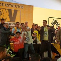 El sepulcro, lo que le espera al PRD: Amalia García y Carlos Navarrete