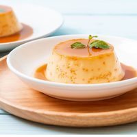 Flan sin huevos ni horno: la receta con muy pocos ingredientes de la panna cotta italiana