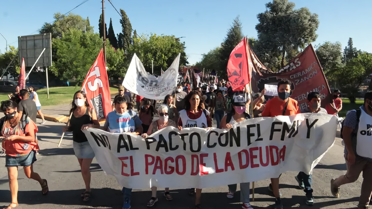 Marcha contra el FMI en Neuquén. Fuente: (Twitter)