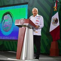 AMLO refrenda decisión de no ir al Senado para evitar confrontación con Lilly Téllez