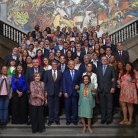 Concluye reunión de AMLO con senadores y "corcholatas"; citan a sesión en Xicoténcatl
