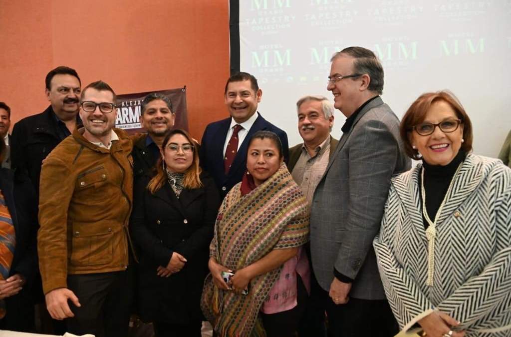 Reunión de Ebrard, su grupo y Armenta