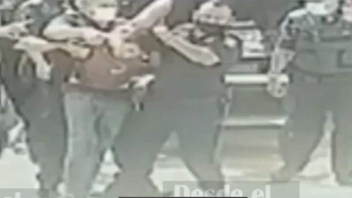 Un video difundido en redes capta el momento en que José Eduardo es sometido