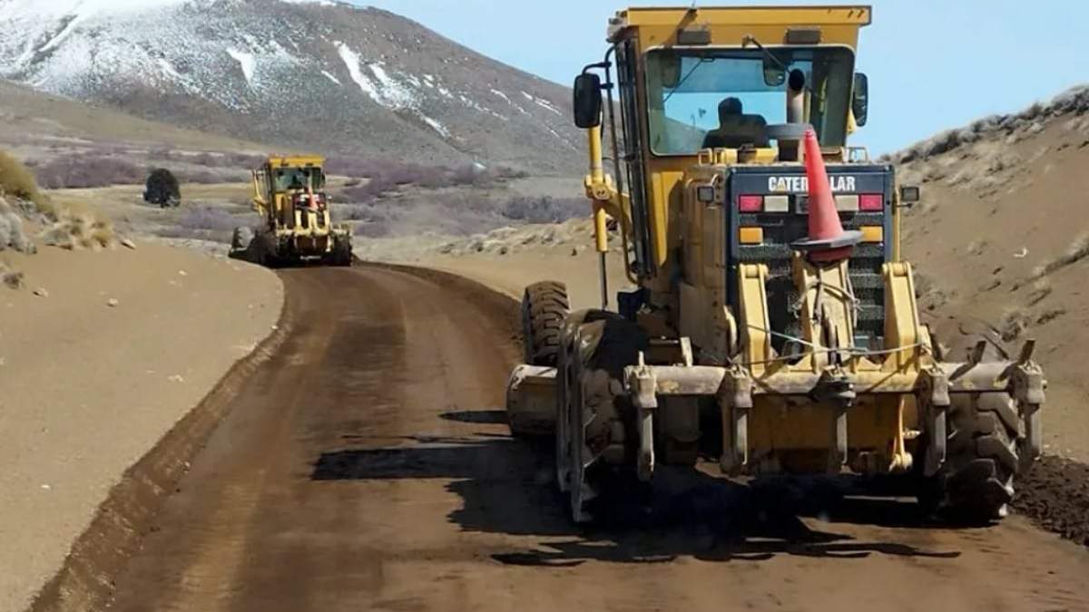 Trabajos para habilitar el paso Pichachén. Fuente: (Neuquén Informa)