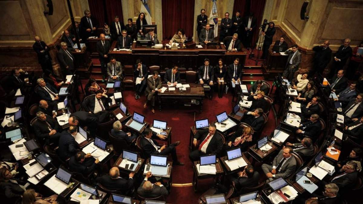 Senadores. Fuente: (Instagram)