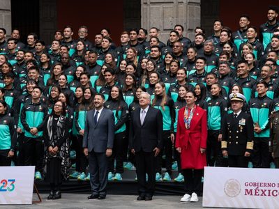 AMLO abandera a la Delegación Mexicana que asistirá a los Juegos Panamericanos 2023