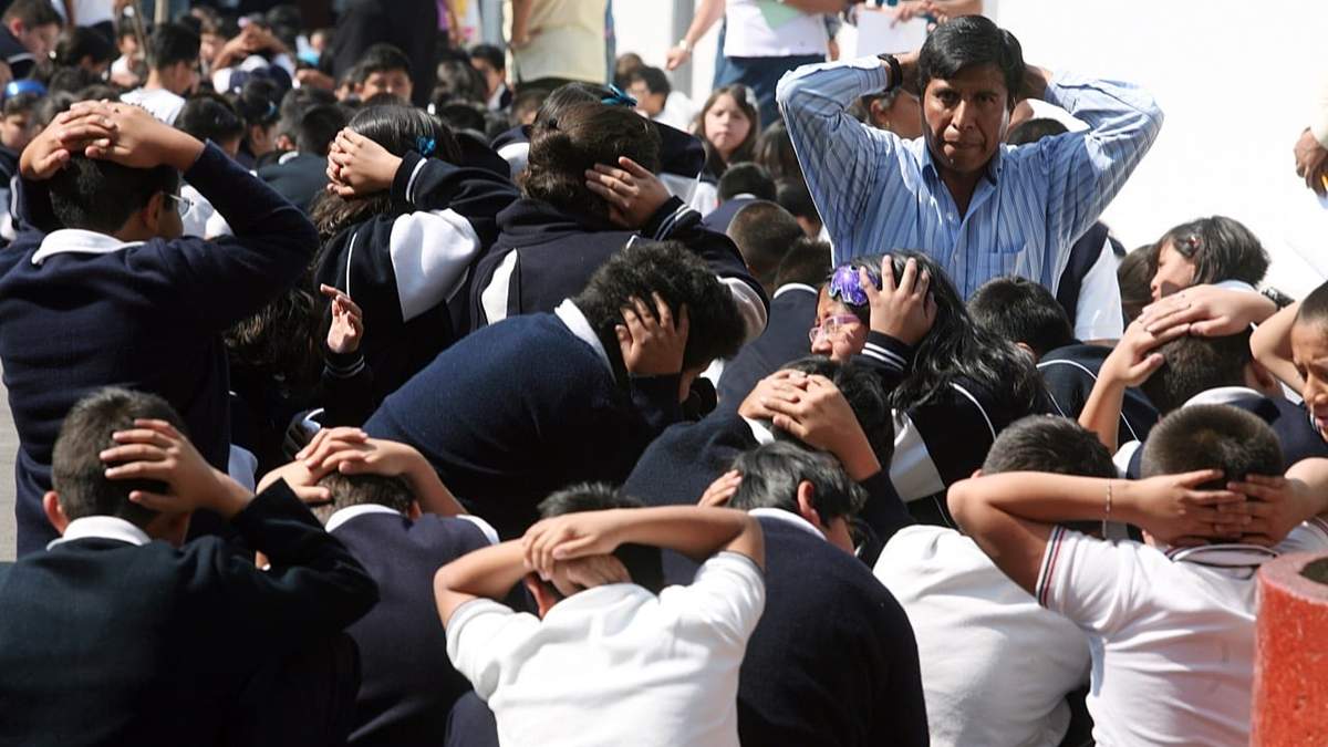 Simulacro en escuelas