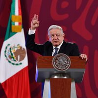 “Es una vergüenza, de política tradicional y retrógrada”: AMLO condena embargo a Cuba