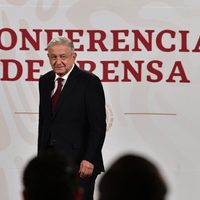 Ni sabía que Peña Nieto tuviera un hermano: AMLO