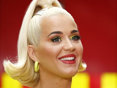 El divertido baile con el que Katy Perry aprovechó para mover su gran pancita de embarazada