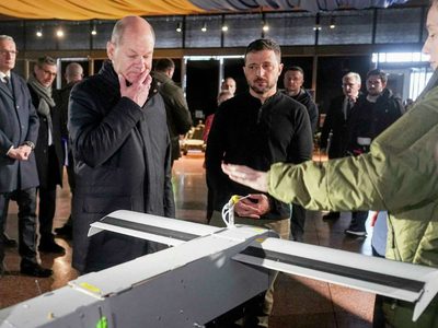 El canciller alemán Olaf Scholz visita Ucrania por primera vez en medio de la guerra con Rusia