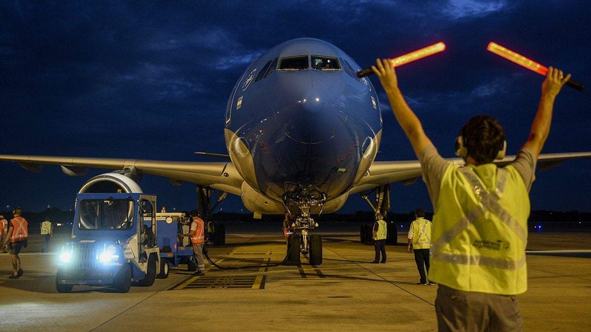 Arribo de vacunas contra el coronavirus al Aeropuerto Internacional de Ezeiza. Fuente: (Twitter)
