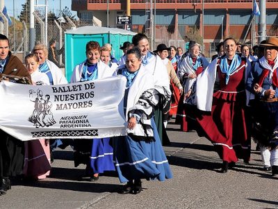 Un festejo oficial lejos del centro de Neuquén