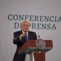 Decisión del TEPJF en caso Salgado y Morón, "un exceso" y un "golpe a la democracia": AMLO