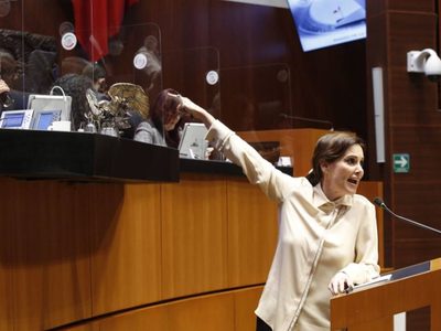 "Tanta sabiduría jurídica y tan poca dignidad": Lilly Téllez continúa su ataque a Sánchez Cordero