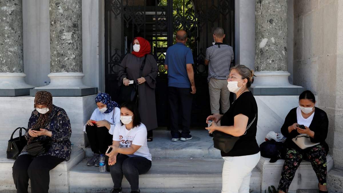 En Turquía vienen registrándose cerca de 1000 casos nuevos diarios. Fuente: (Twitter)