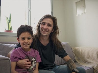 De un simple audio a ser famoso: todos los detalles de Mateo, el niño detrás del "Hola Juan Carlos"