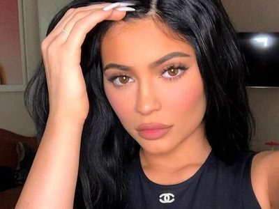 ¡Se deshilachó! Kylie Jenner y un diminuto outfit que dejó a todos sin palabras. ¡Dios mío!