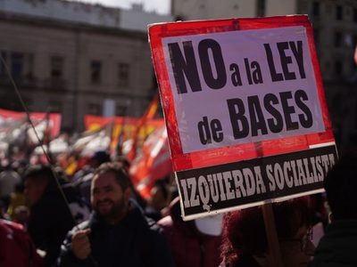 Se activa la movilización de organizaciones sociales y gremiales contra la Ley Bases