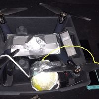 Caen cuatro hombres que transportaban un dron acoplado a un artefacto explosivo en Guanajuato