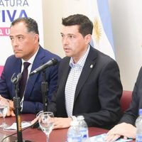 "La defensa del federalismo": Marcos Koopmann abrió el foro de vicegobernadores junto a De Pedro