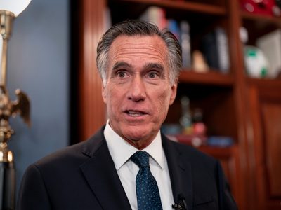 El senador Mitt Romney no buscará reelegirse en 2024, poniendo fin a su carrera de dos décadas