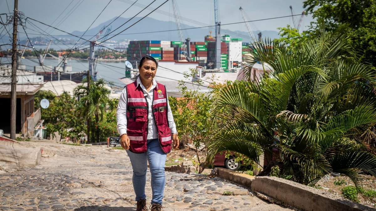 La presidenta municipal de Manzanillo, Griselda Martínez