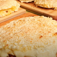 Mbejú relleno de membrillo o jamón y queso: poné la pava y prepará esta receta que es un 10